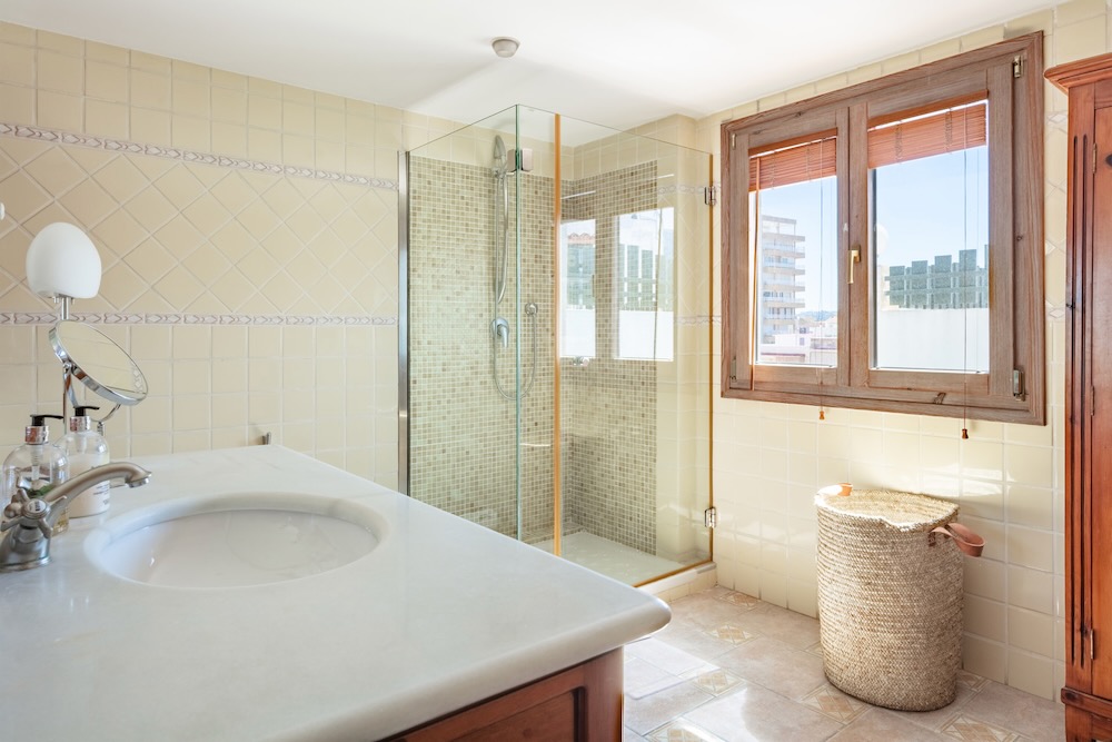 Property 2514 - Image 19